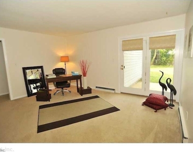 705 Severn Drive - Photo Thumbnail 5