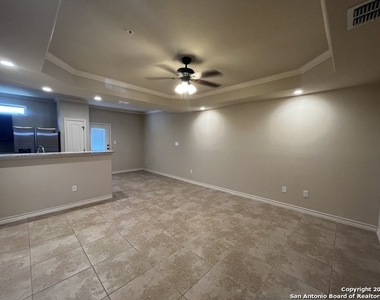 6406 Marcel Way - Photo Thumbnail 4