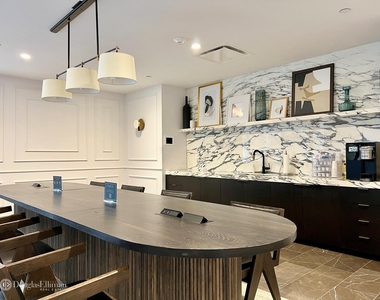 721 Fifth Ave - Photo Thumbnail 9