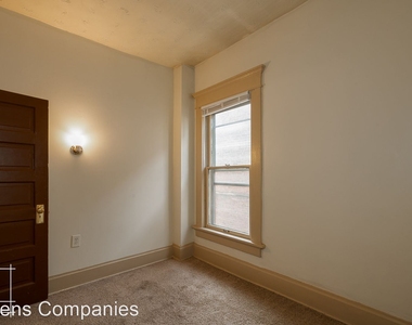 1210 Dennison Ave - Photo Thumbnail 13