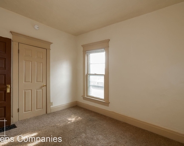 1210 Dennison Ave - Photo Thumbnail 9