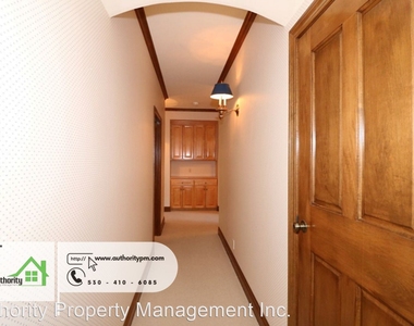 3849 Eagle Parkway - Photo Thumbnail 22