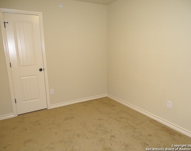 6407 Marcel Way - Photo Thumbnail 17