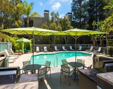 1401 Ambassador St - Photo Thumbnail 7