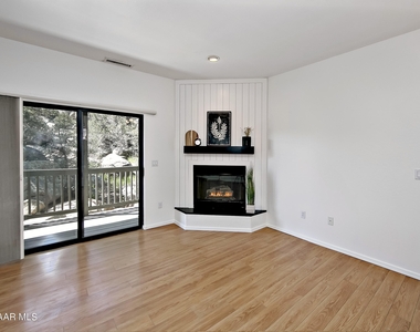 1121 Boulder Park Avenue - Photo Thumbnail 4