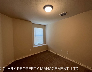 6878 Lakeview Dr #102 - Photo Thumbnail 42