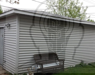 6026 West Addison Street - Photo Thumbnail 13