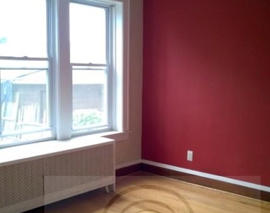 6026 West Addison Street - Photo Thumbnail 6