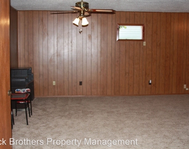 3305 Southerland - Photo Thumbnail 15