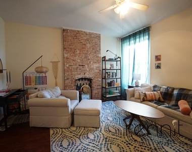 305 7th Street - Photo Thumbnail 5