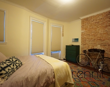305 7th Street - Photo Thumbnail 9