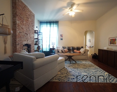 305 7th Street - Photo Thumbnail 1