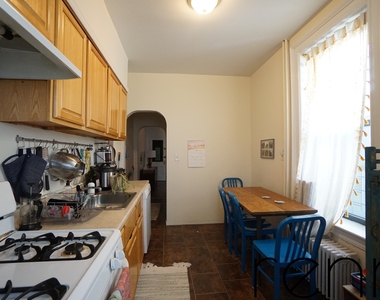 305 7th Street - Photo Thumbnail 10