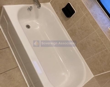 631 Edgecombe Avenue - Photo Thumbnail 3