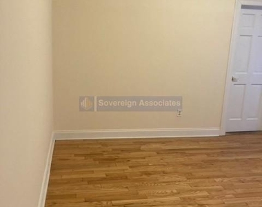 631 Edgecombe Avenue - Photo Thumbnail 8