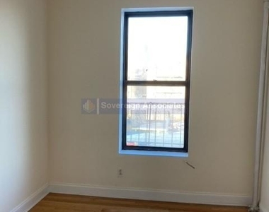 631 Edgecombe Avenue - Photo Thumbnail 9