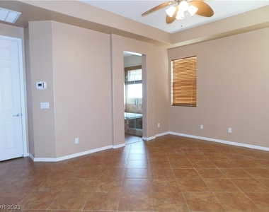 861 Roseberry Drive - Photo Thumbnail 26