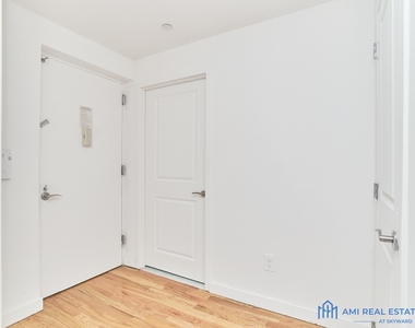 34 West 139th Street - Photo Thumbnail 9