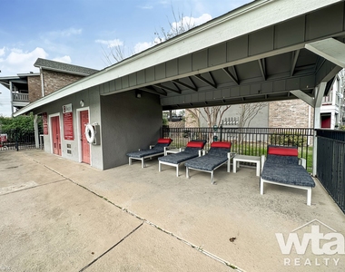 5650 Grissom - Photo Thumbnail 17