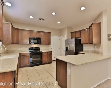 3067 E. Palmdale Ln. - Photo Thumbnail 6