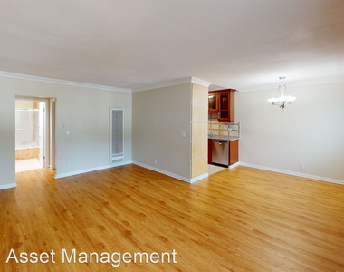 3220 Altura Ave Unit 303 - Photo Thumbnail 4