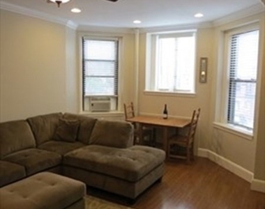 228 Commonwealth Ave - Photo Thumbnail 5