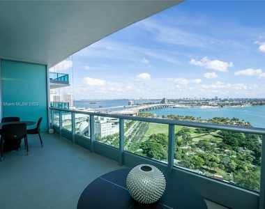 900 Biscayne Blvd Apt 2409 - Photo Thumbnail 0