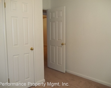 3132 W. Bellaire Way - Photo Thumbnail 5