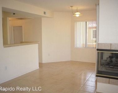 2929 W Yorkshire Dr Unit 1134 - Photo Thumbnail 1