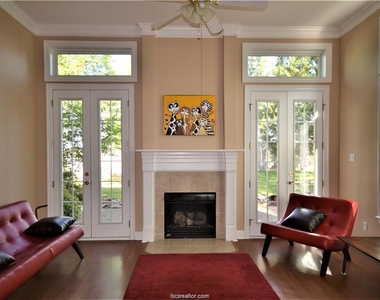 315 Chimney Hill Drive - Photo Thumbnail 2