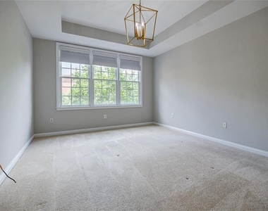 1735 Peachtree Street Ne - Photo Thumbnail 24