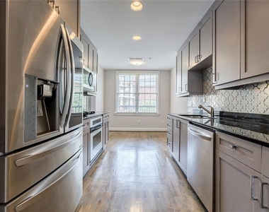 1735 Peachtree Street Ne - Photo Thumbnail 10