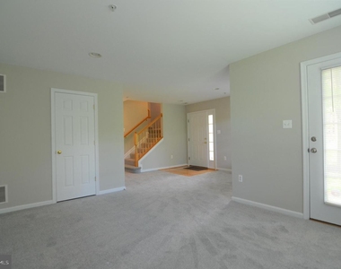 11023 Birchtree Lane - Photo Thumbnail 18