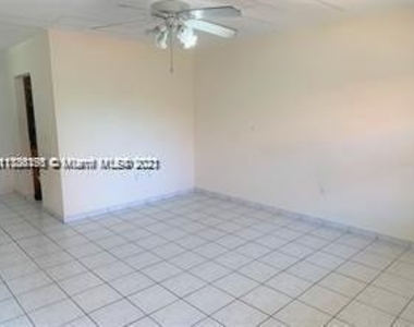 4655 Palm Ave - Photo Thumbnail 1