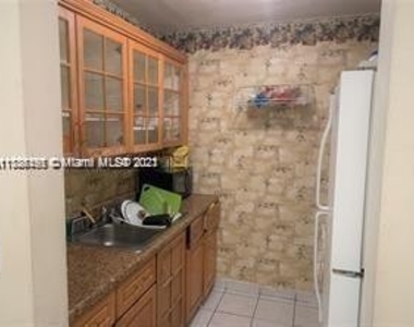 4655 Palm Ave - Photo Thumbnail 2