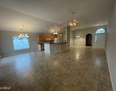 1074 Great Lakes Cir - Photo Thumbnail 7