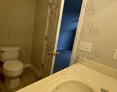 1074 Great Lakes Cir - Photo Thumbnail 25