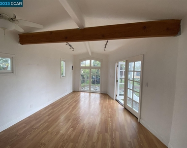 1414 San Carlos Ave - Photo Thumbnail 31