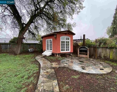 1414 San Carlos Ave - Photo Thumbnail 29