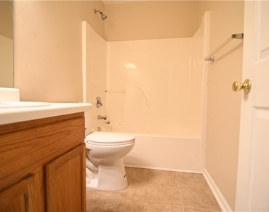 1138 Saint Phillips Court - Photo Thumbnail 24