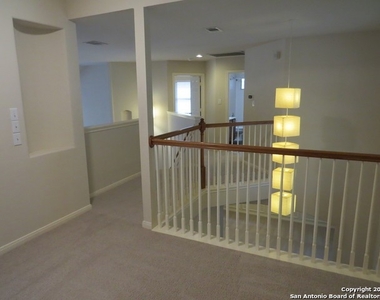 1004 Oak Rdg - Photo Thumbnail 19