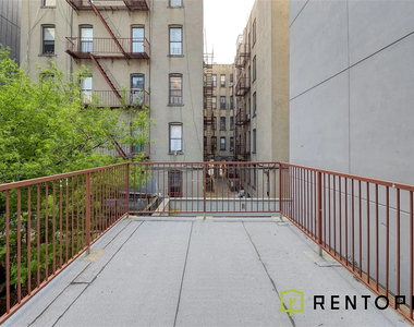 295 North 7th Street - Photo Thumbnail 5