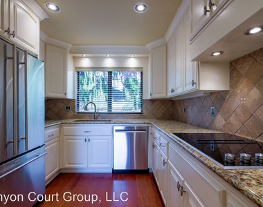 6520 - 6570 Sw Canyon Court - Photo Thumbnail 14