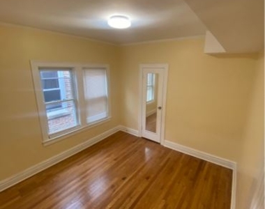 4512 N Kasson Ave 1 - Photo Thumbnail 2