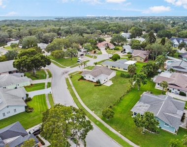 500 R Sanibel Court - Photo Thumbnail 37