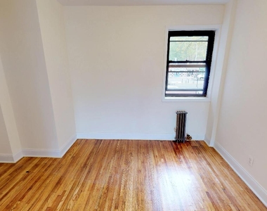 62-25 Woodhaven Boulevard - Photo Thumbnail 6