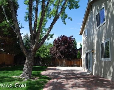 4935 Golden Springs Drive - Photo Thumbnail 20