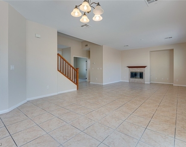 7432 Atacama Avenue - Photo Thumbnail 15