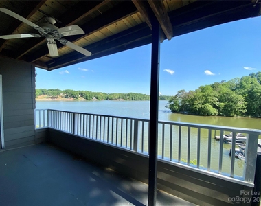 9808 Emerald Point Drive - Photo Thumbnail 20