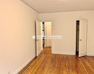 560 West 218th Street - Photo Thumbnail 15